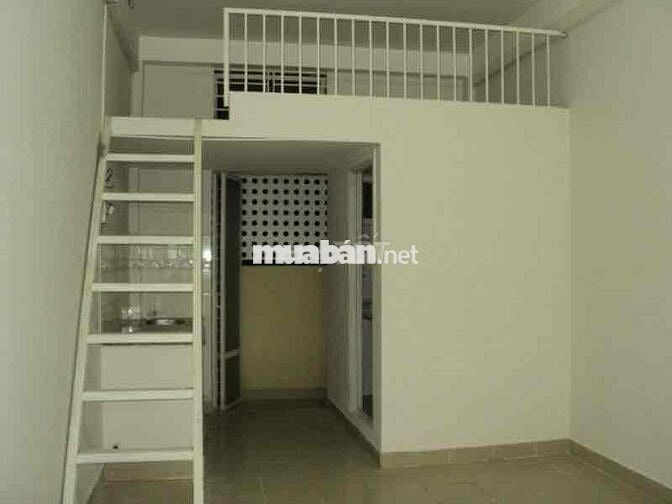 Nhà 4x6 gác lửng . hẻm 6m đồng hồ điện nước riêng LVQ