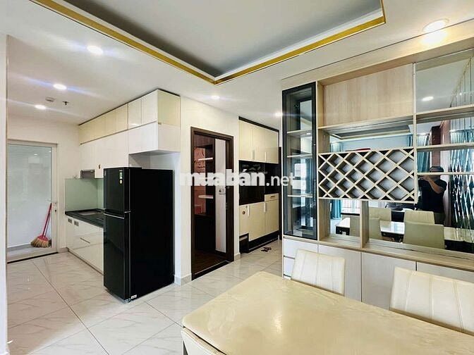 Em cần cho thuê gấp căn hộ Richmond 2PN full NT giá 15triệu