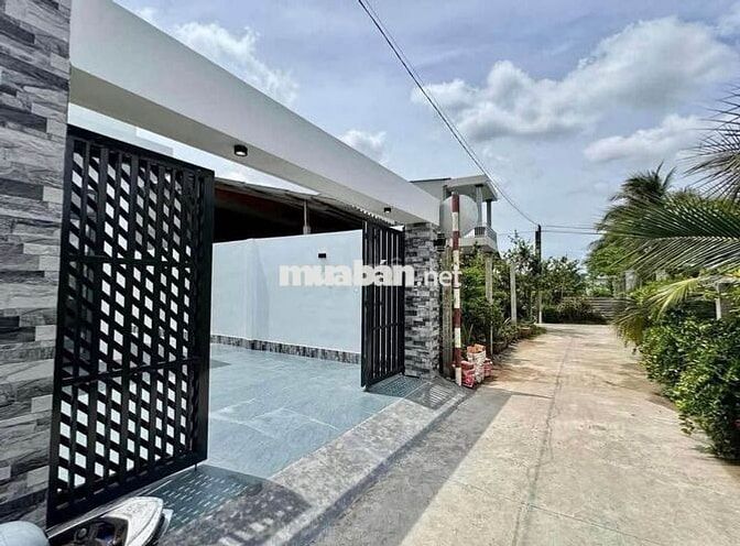 Chủ chuẩn bị đi định cư bán gấp căn nhà 94m2 SHR thổ cư