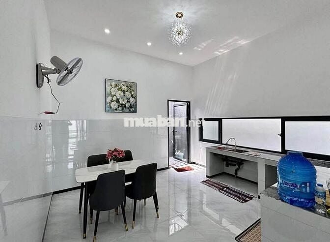 Chủ chuẩn bị đi định cư bán gấp căn nhà 94m2 SHR thổ cư