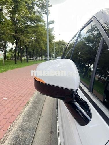 Kia Carnival 2023 Signature 2.2D - 56000 km