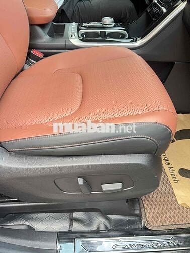 Kia Carnival 2023 Signature 2.2D - 56000 km