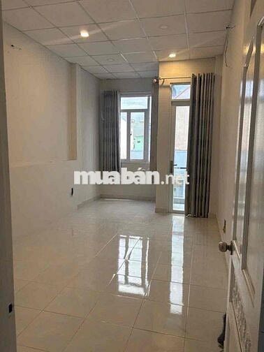 (Q8CHO THUÊ NHÀ NGUYÊN CĂN ÂU DƯỞNG LÂN-SÁT MẶT TIỀN-HẺM XE HƠI
