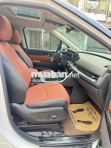 Kia Carnival 2023 Signature 2.2D - 56000 km