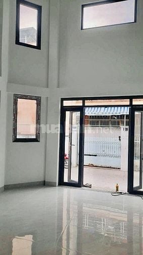 Căn nhà 2 tầng mới xây góc 2 mặt tiền hẻm cực đẹp - đã hoàn công
