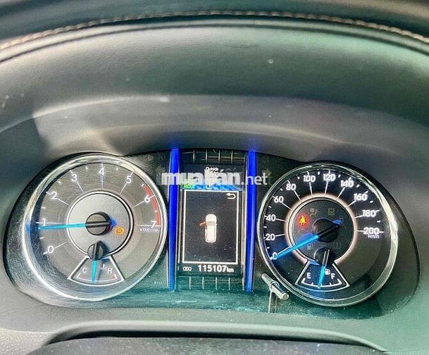 Toyota Fortuner 2018 2.7V 4x2 - 115000 km