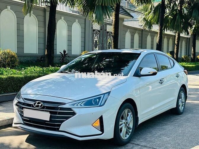 Hyundai Elantra 1.6 AT 2020 - 38000km