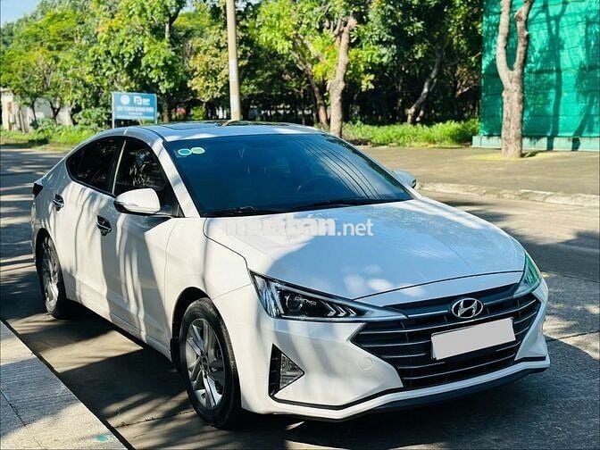 Hyundai Elantra 1.6 AT 2020 - 38000km