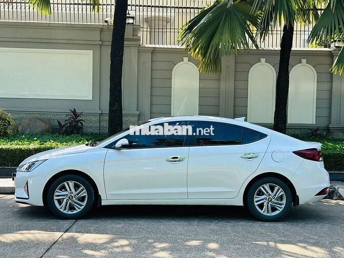 Hyundai Elantra 1.6 AT 2020 - 38000km
