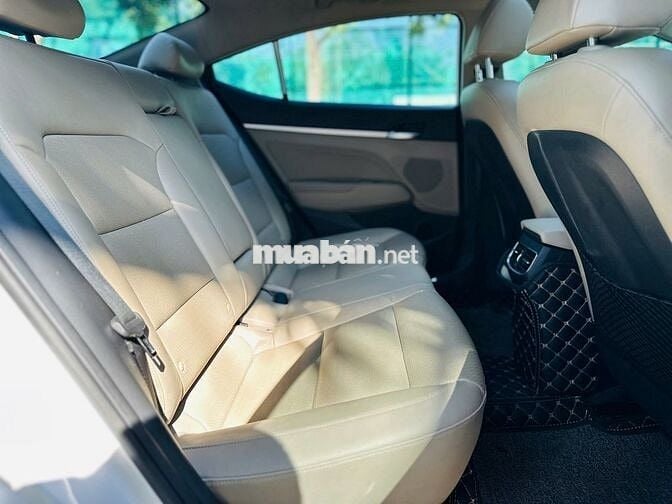 Hyundai Elantra 1.6 AT 2020 - 38000km
