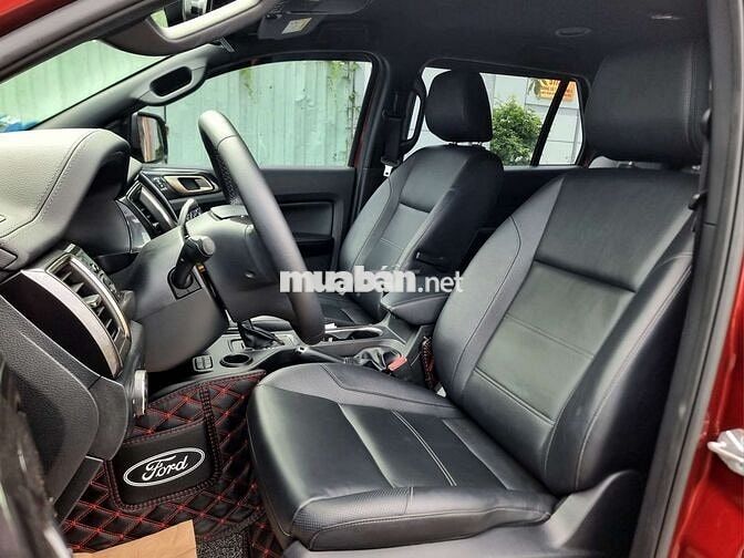 FORD EVEREST TITANIUM 2WD 2021, ĐỎ, 5V6 KM HT GÓP.