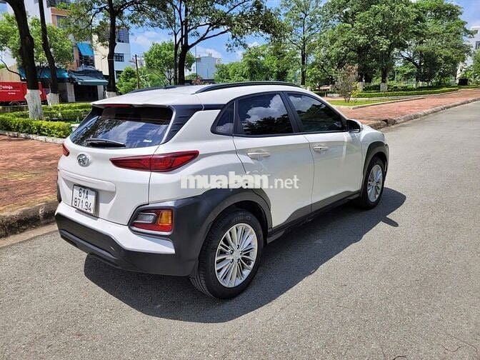 Hyundai Kona 2020 2.0 AT Tiêu Chuẩn - 38000 km