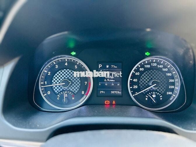 Hyundai Elantra 1.6 AT 2020 - 38000km