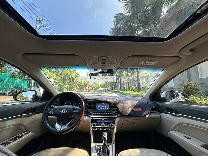 Hyundai Elantra 1.6 AT 2020 - 38000km