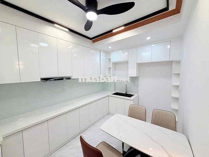 BÁN NHÀ LÊ HỒNG PHONG P.4 TP.VŨNG TÀU GIÁ 4,5 TỶ CÒN TL