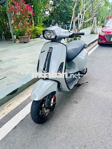 Vespa Sprint S125 xám xi măng cuối 2022