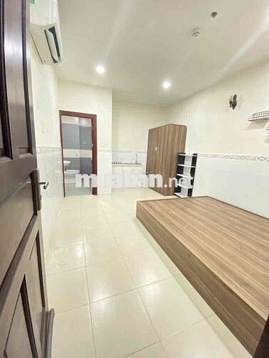 NGAY MẶT TIỀN THỐNG NHẤT STUDIO TONE GỖ CHỈ 3x