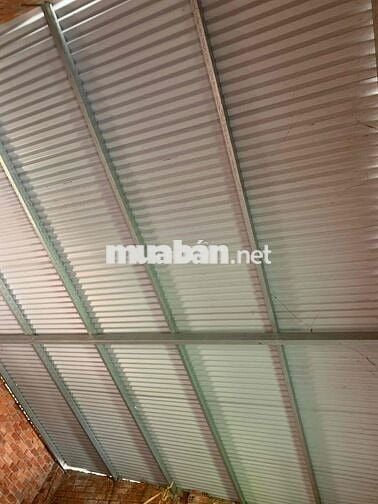 CẦN BÁN ĐẤT CÓ NHÀ CẤP 4 SỔ CHUNG