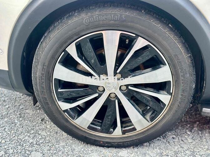 Peugeot 3008 2023 GT - 20000 km