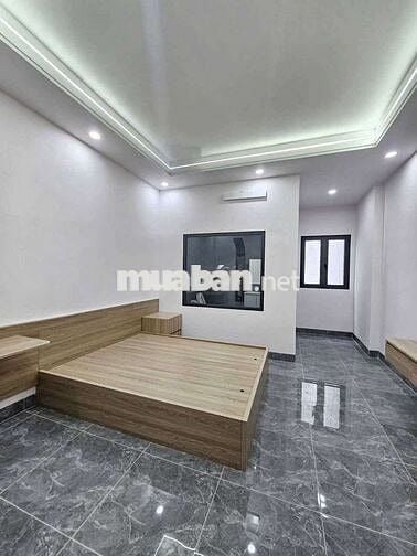 Cho thuê nhà Gần ngã tư Hòa Lân