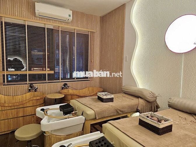 Cho Thuê Nhà Đường Điện Biên Phủ, Quận 1 ( 4.5x25m - KD Thoải mái )