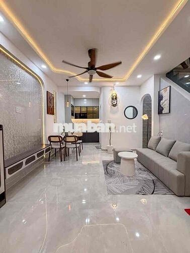 HẺM 1 TRỤC - NGANG 5m - NHÀ ĐẸP XÁCH VALI VÀO Ở LIỀN - SỔ ĐẸP