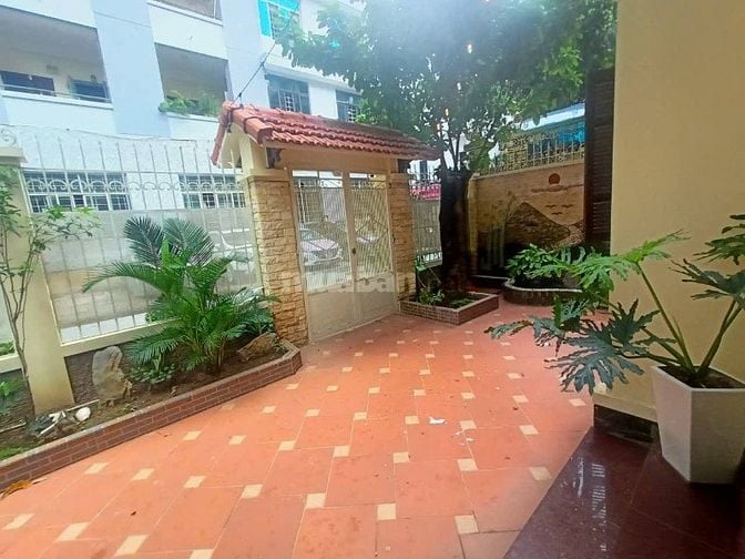 BÁN BIỆT THỰ MỸ ĐÌNH – LÔ GÓC – GẦN CÔNG VIÊN HỒ ĐIỀU HÒA CẦU GIẤY
