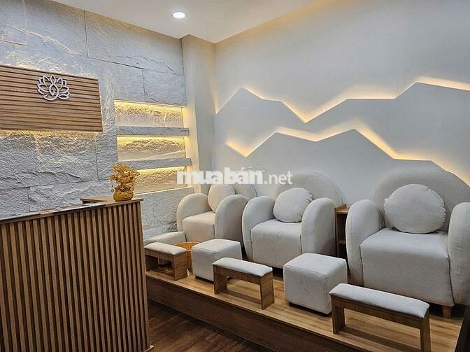 Cho Thuê Nhà Đường Điện Biên Phủ, Quận 1 ( 4.5x25m - KD Thoải mái )