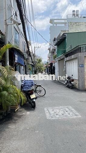 HẺM XE BEN TRƯỚC NHÀ- NHÀ CẤP 4 - 45m2 - NƠ TRANG LONG, BT - CHỈ 8 T.Ỷ