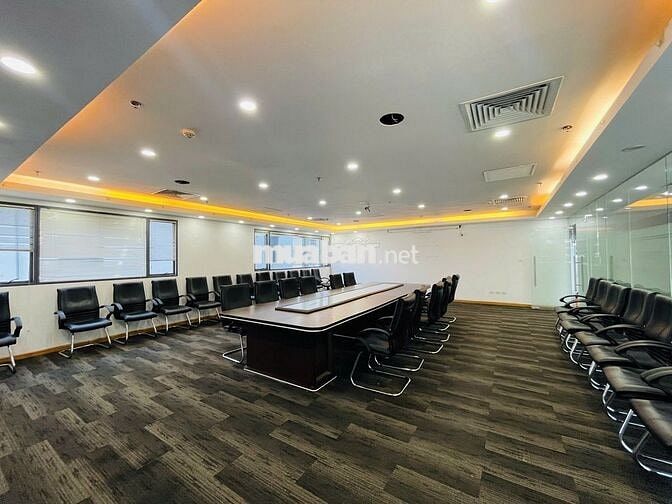 Cho thuê văn phòng Cầu Giấy 109m2 giá tốt tại 82 Duy Tân - TH OFFICE