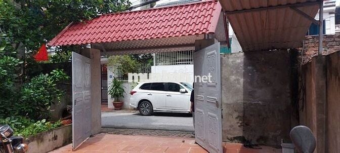 Nhà mặt tiền 55 m2, 3 phòng ngủ, gần đường Ỷ Lan, xã Phú Thị, Gia Lâm