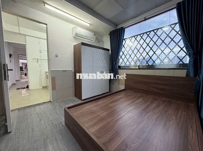 STUDIO NHỎ XINH NGAY PHAN XÍCH LONG-FULL KÍNH- BAN CÔNG RIÊNG- FULL NT