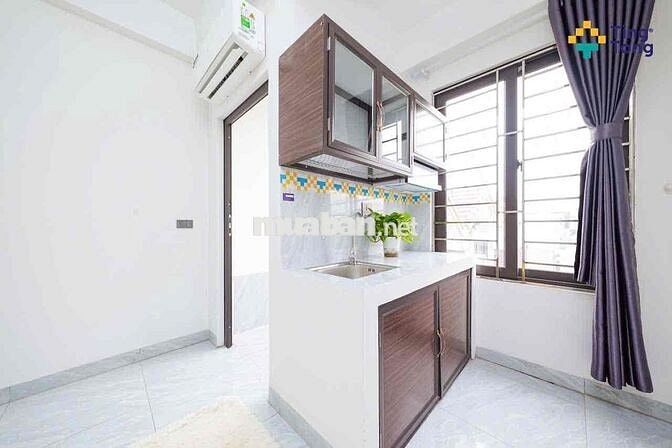 858 KIM GIANG PHÒNG BAN CÔNG THOÁNG FULL ĐỒ Ở LUÔN