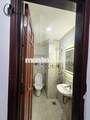 SIÊU PHẨM CỰC HỜI - STUDIO CÓ BAN CÔNG THOÁNG GẦN - GẦN STU, TDTU, OU