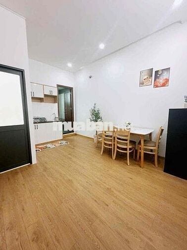 Căn hộ 2PN 70m2 full nội thất gần sân bay ở Phạm Văn Hai Tân Bình