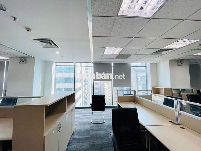 Cho thuê văn phòng Cầu Giấy 300m2 giá hợp lý tại 82 Duy Tân. LH NGAY