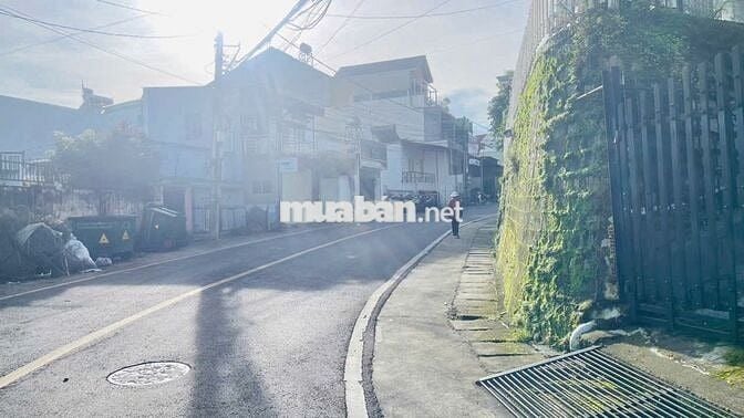Nhà Mặt tièn 100m2 Ngang 6.2m Đường Thi Sách Trung tâm Đà Lạt