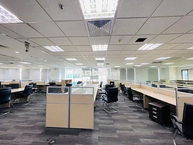 Cho thuê văn phòng Cầu Giấy 300m2 giá hợp lý tại 82 Duy Tân. LH NGAY