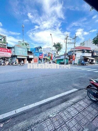 Nhà nguyên căn mặt tiền Hồ Văn Huê giao Nguyễn Kiệm