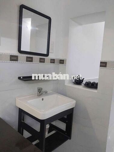 Hơn 2 tỷ có nhà sổ riêng quang trung p11 gò vấp mới vào ở ngay