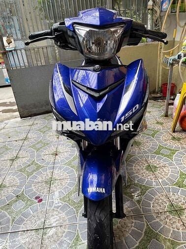 xe mua ít sử dụng cần bán mua 2016 mới đi 7450km