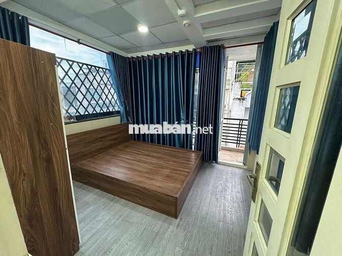 STUDIO NHỎ XINH NGAY PHAN XÍCH LONG-FULL KÍNH- BAN CÔNG RIÊNG- FULL NT