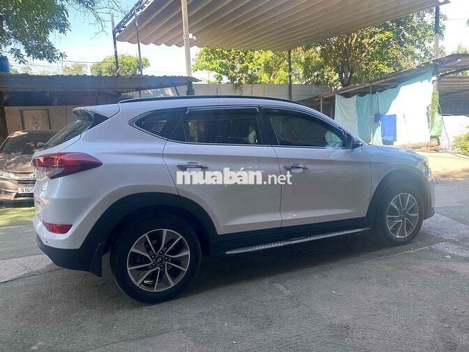Hyundai Tucson 2018 2.0 AT CRDi - 9 km