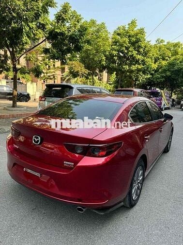 Mazda 3 2022 1.5L Deluxe - 30000 km