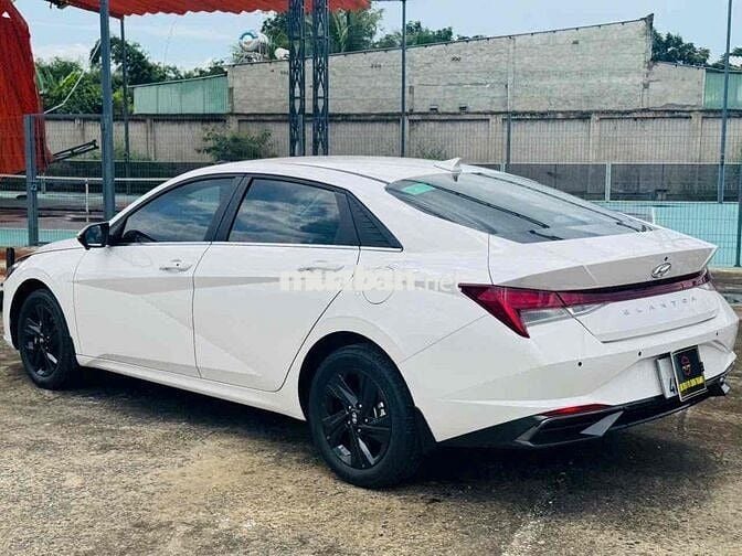 Hyundai Elantra 2024 1.6 AT Tiêu chuẩn  - 31000 km