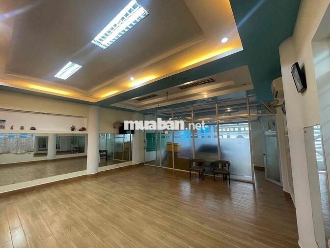 Cho thuê nhà đẹp, sàn gỗ giá tốt, Nguyễn Tri Phương thành phố Vũng Tàu