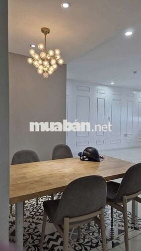 CẦN BÁN GẤP CĂN HỘ PHÚ HOÀNG ANH