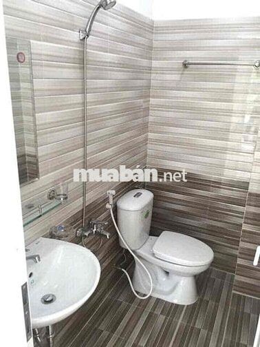 CHO THUÊ NHÀ ĐƯỜNG THÍCH QUẢNG ĐỨC, 4PN, 5WC