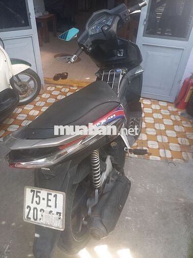 Cần bán xe Aiblade cuối 208 biển số 75.