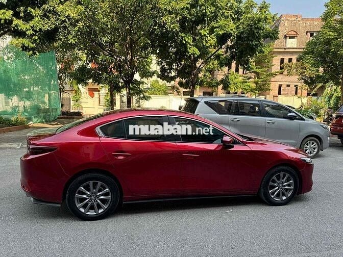 Mazda 3 2022 1.5L Deluxe - 30000 km